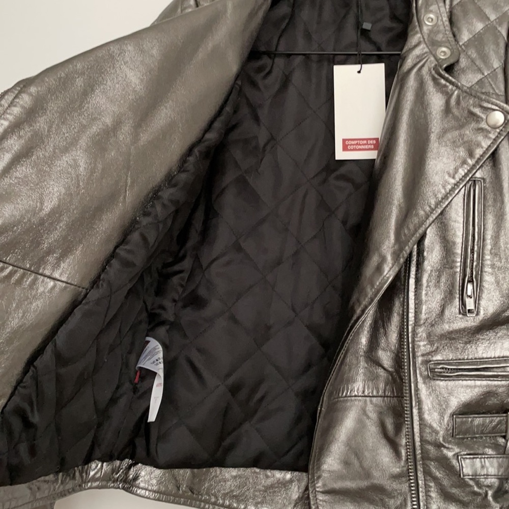 Leather jacket - Picture 5 of 10